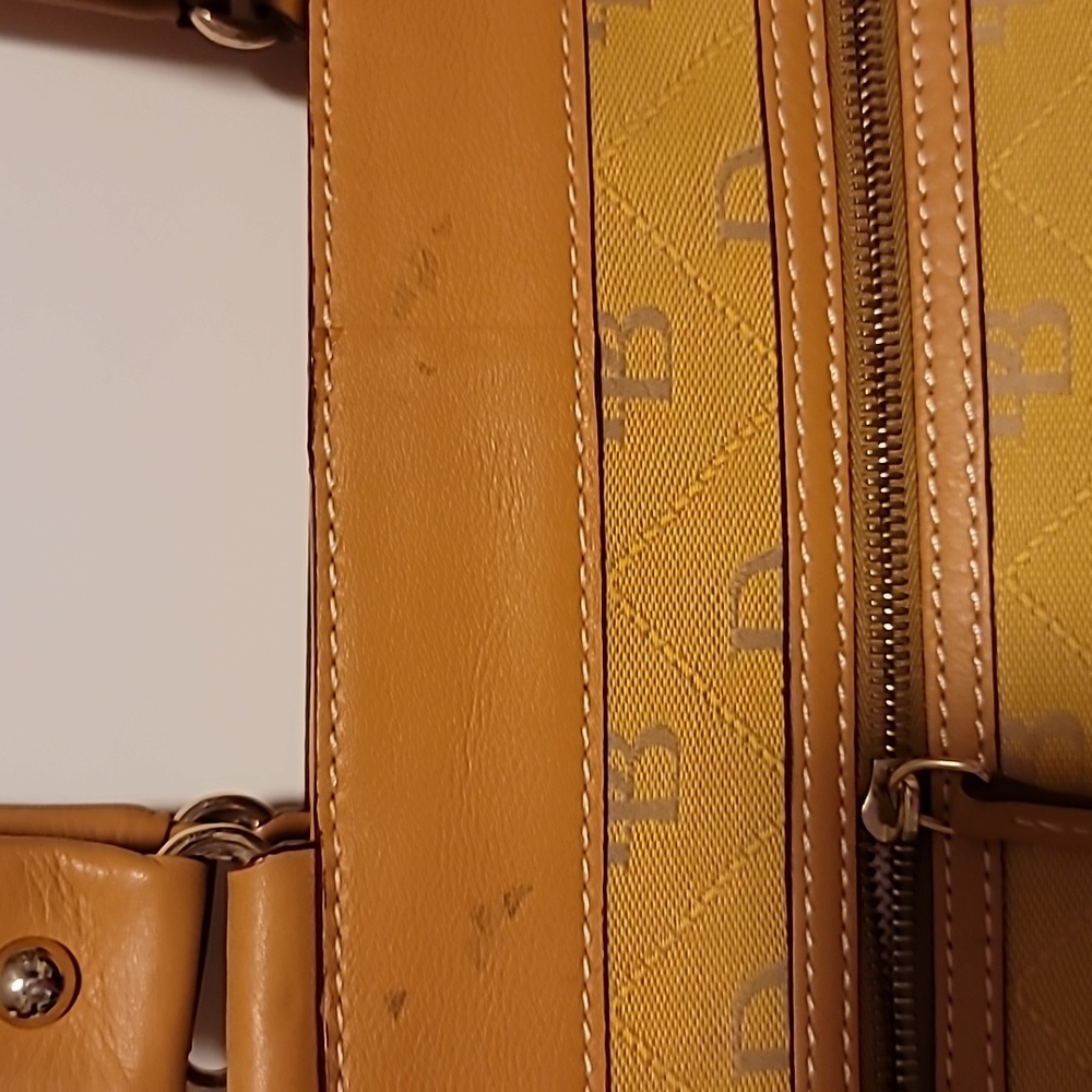 Dooney & Bourke - Picture 5 of 15